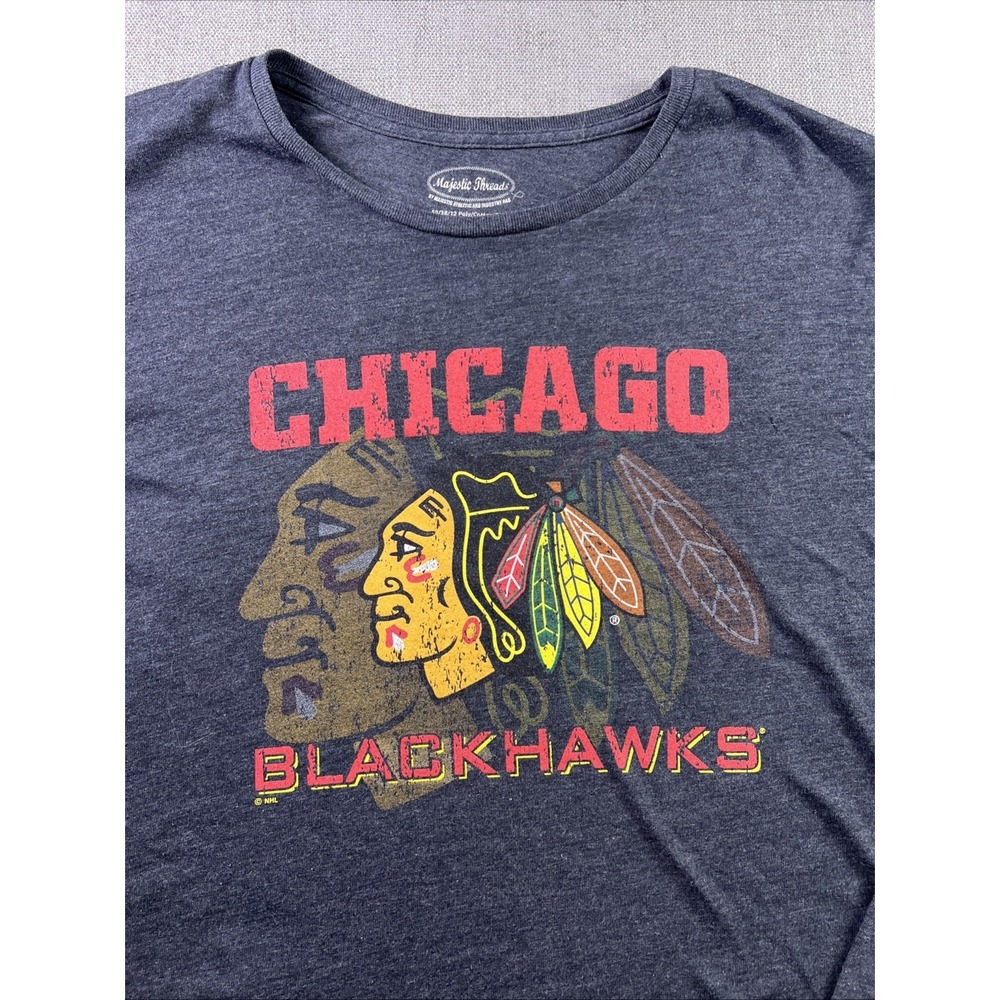 Majestic Threads Chicago Blackhawks Men's XXL Shirt Graphic Print Gray Hockey - Picture 2 of 8